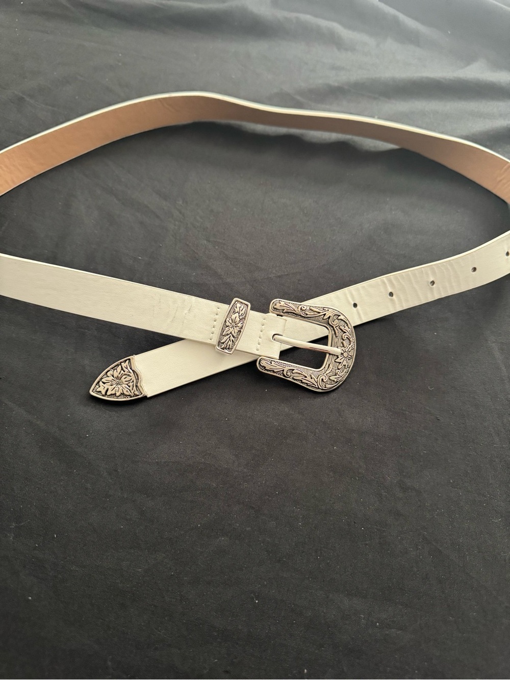 Y2k Women's Cream Western-Style Belt with Ornate Silver Buckle